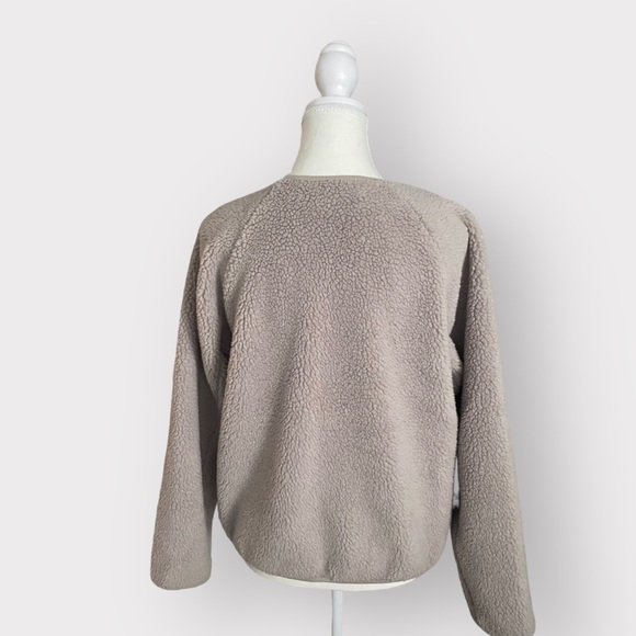NWOT - Uniqlo fleece jacket size S - Picture 4 of 4